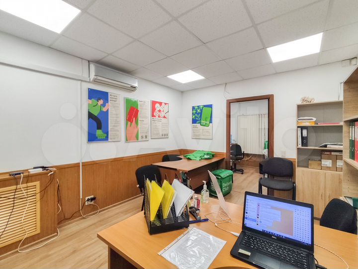 Под офис/услуги 34 м² у Первомайского бульвара