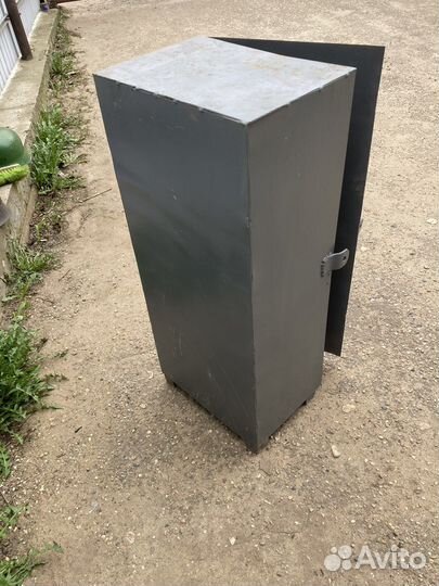 Оружейный шкаф бу