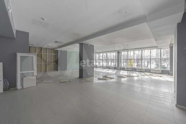 Сдам торговое помещение, 120 м²