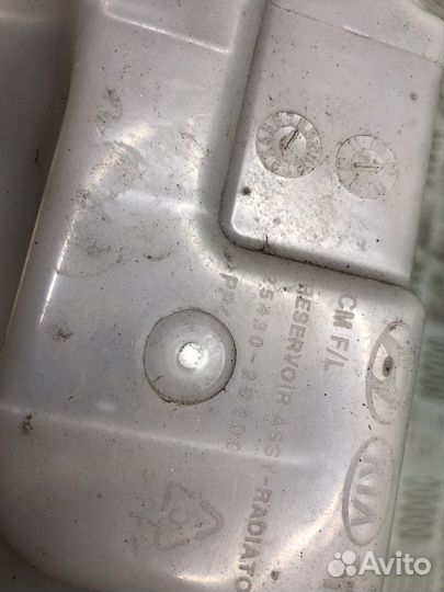 Бачок расширительный Hyundai Santa Fe