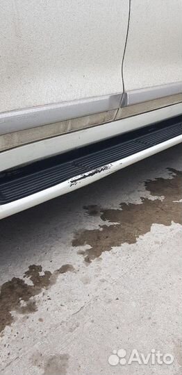 Продам порог крузер 200