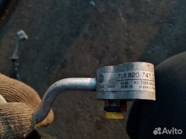 Трубка кондиционера Volkswagen Touareg 3.2 2005