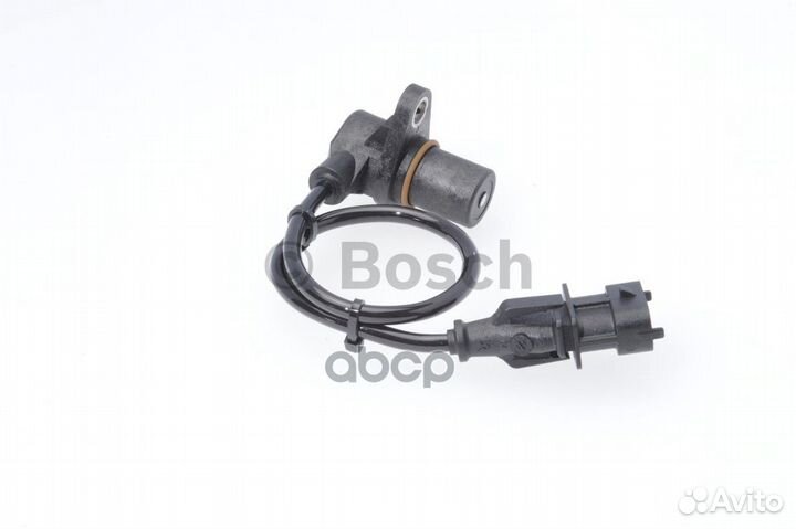 Датчик положения коленвала двс Bosch 810