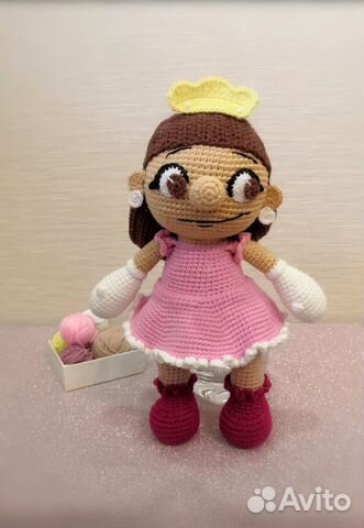 Вязаная кукла крючком ручной работы