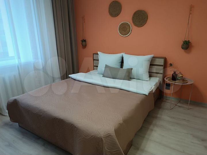 2-к. квартира, 70 м², 3/16 эт.
