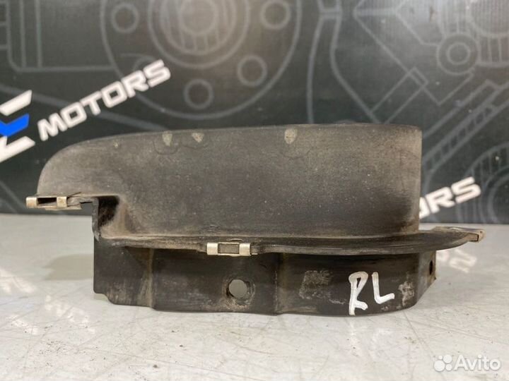 Щиток задний левый Audi A4 B6 ASN 2004