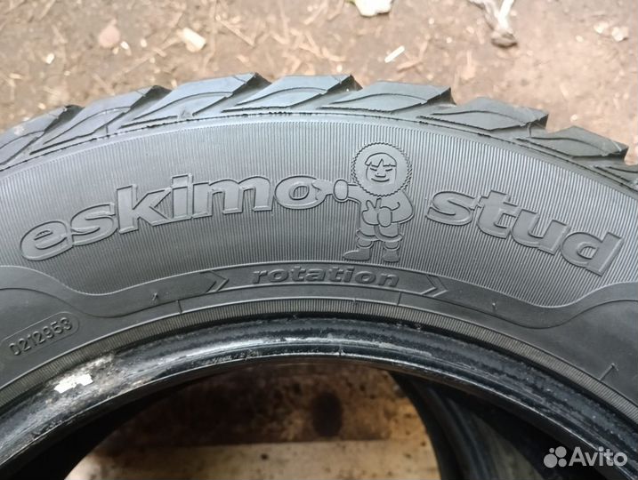 Sava Eskimo Stud 205/65 R15 94T