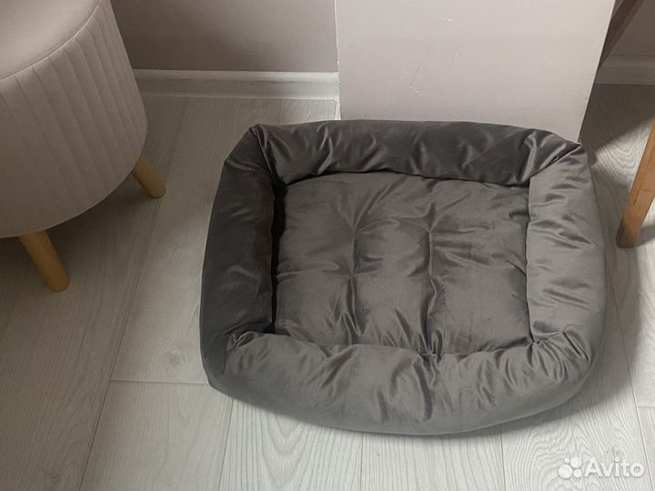 Лежанка для кошек и для собак