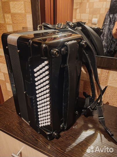 Баян юпитер 2д, готововыборный,две штуки