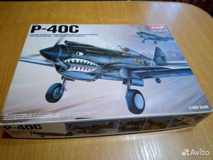 Сборная модель истребителя Р-40С масштаб 1:48
