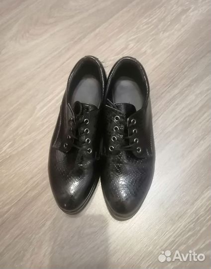 Ботинки женские