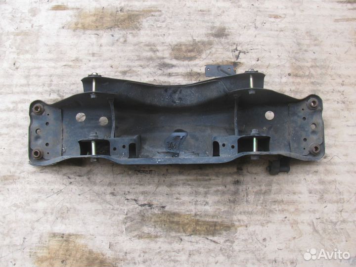 Задняя балка Subaru Forester S10 S11 Impreza G10