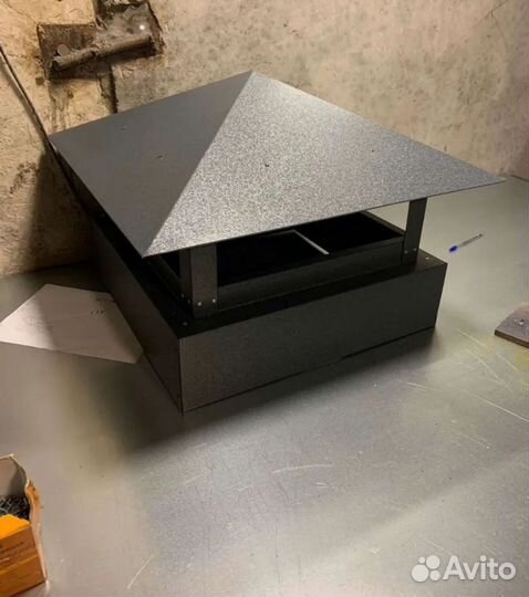 Колпак на шахту вентиляции