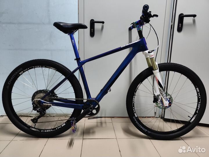 Кастом карбон хардтейл Maverick Shimano Deore XT