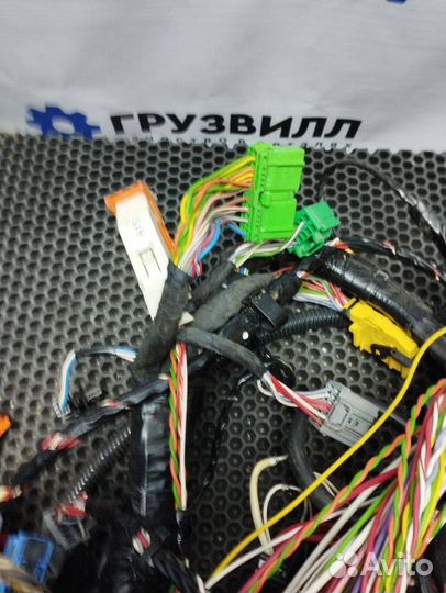 Проводка кабины Volvo FH4 21555180