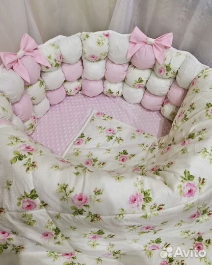 Бортики в кроватку бомбон