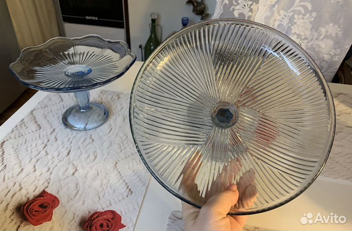 2 вазы на ножке из купоросного стекла СССР