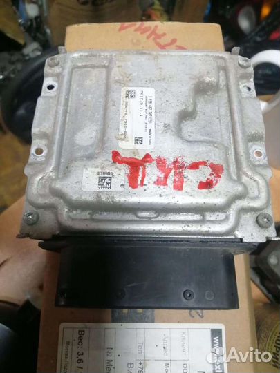 Блок управления двигателем Kia Ceed 2012)