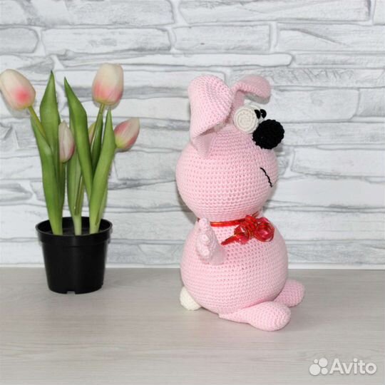 Игрушка вязаная крючком Заяц-Ушастик розовый