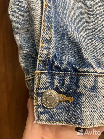 Джинсовая куртка