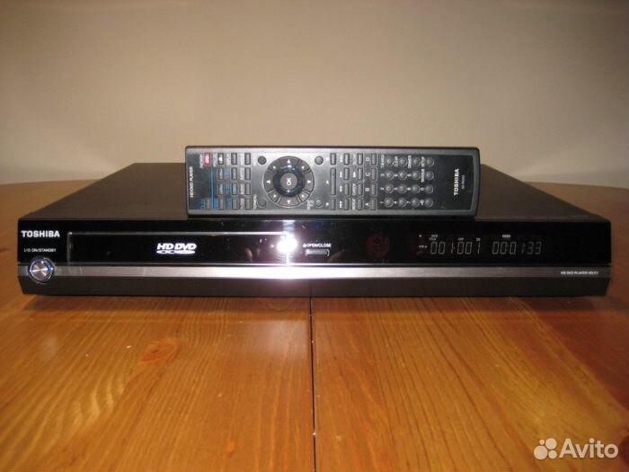 HD-DVD проигрыватель Toshiba HD-E1