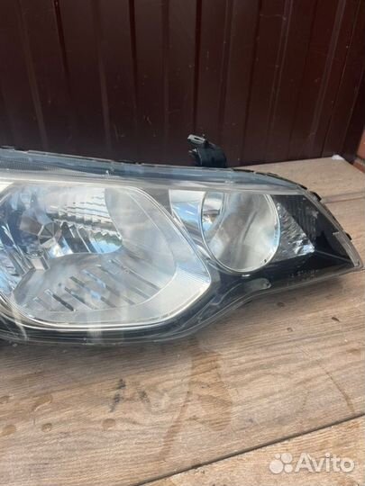 Фара передняя правая Honda Civic 4D 1.8 2006