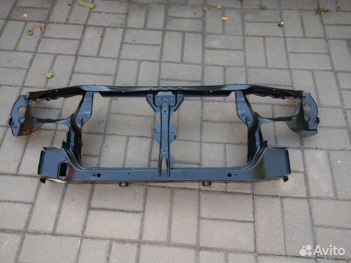 Передняя панель для крепления радиатора (телевизор