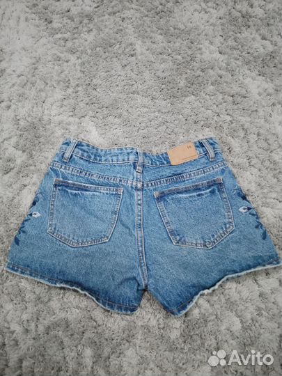 Шорты женские