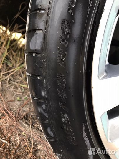 Pirelli P Zero 255/40 R19