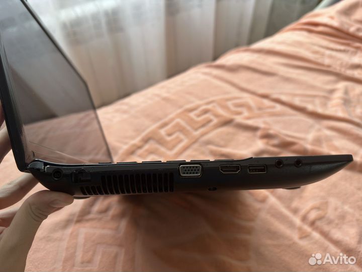 Ноутбук samsung