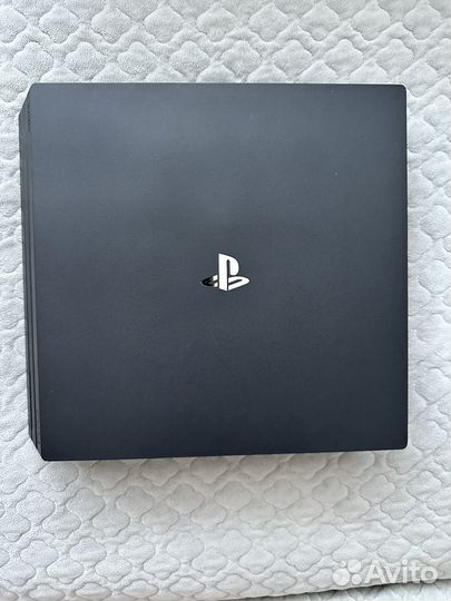 Sony PS4 Pro 1 tb