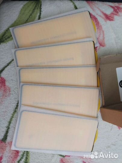 Стекла для телефона новые(5шт)