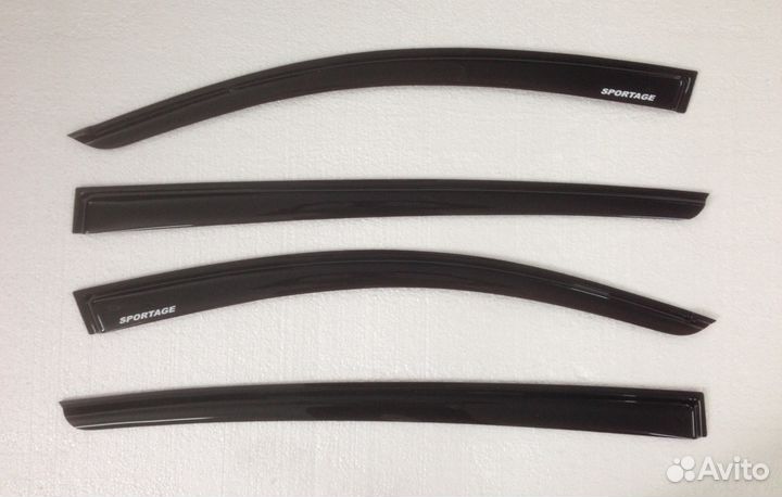 Дефлектор двери Kia Sportage 3 с 2010 по 2015