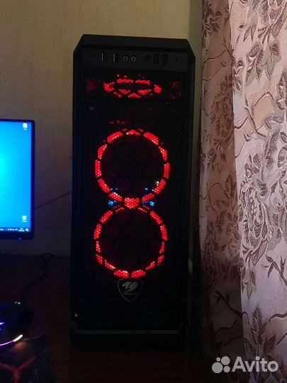Мощный киберспортивный компьютер