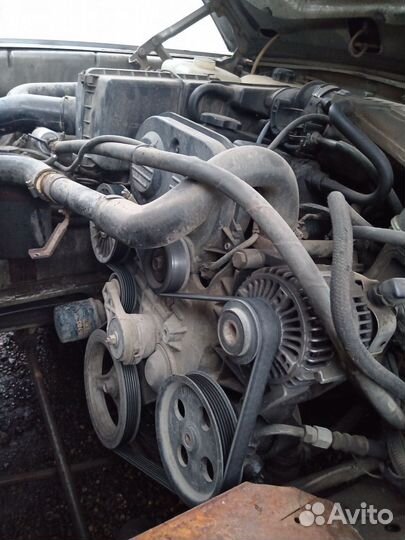 Волга 31105 крайслер 2.4