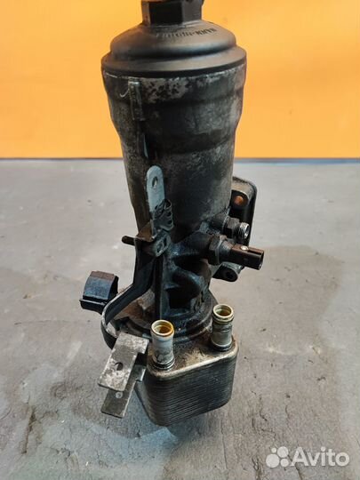 Корпус масляного фильтра Volkswagen Tiguan 5N1