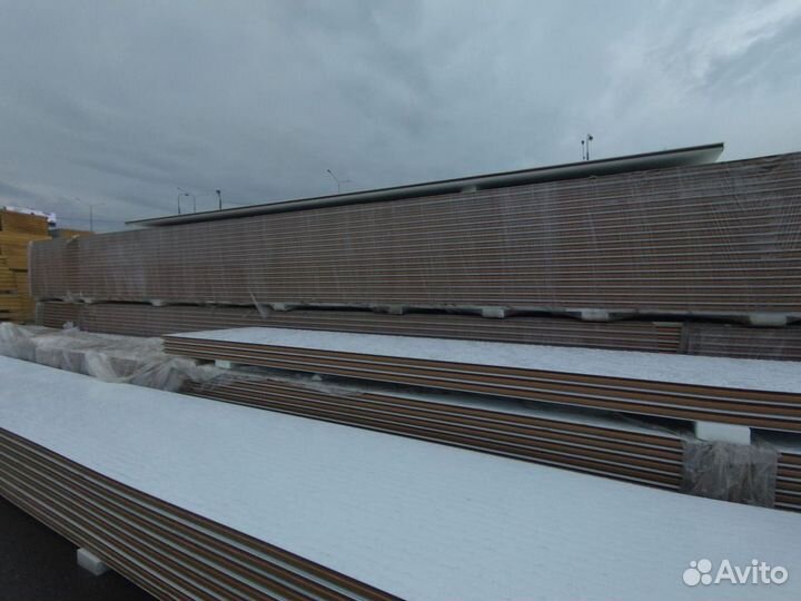 Сэндвич-панели 30000 м2 в наличии
