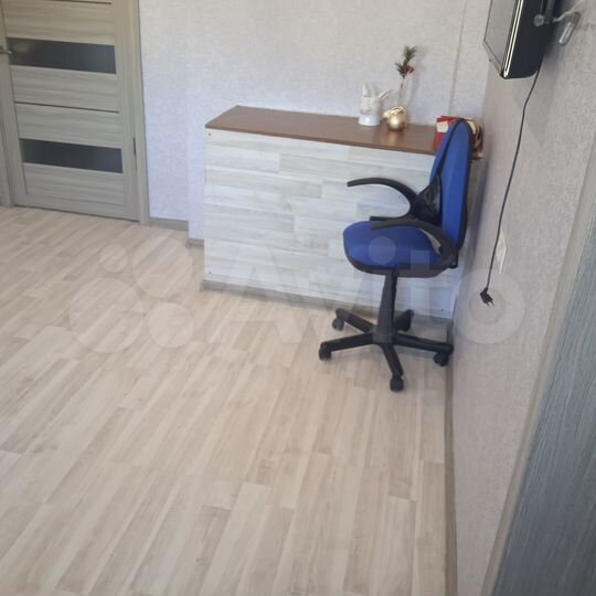 2-к. квартира, 42 м², 1/1 эт.