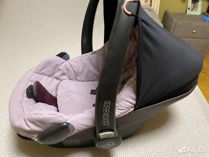 Детское автокресло от 0 maxi cosi