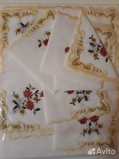 Скатерть+салфетки - комплект 12 персон, новый