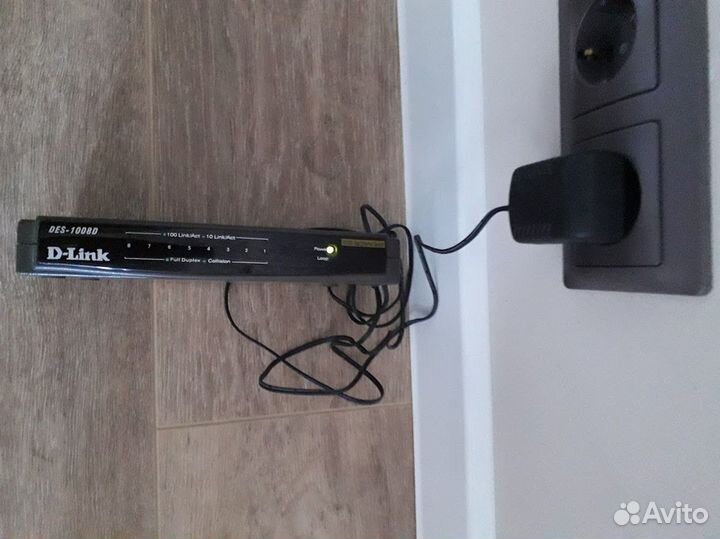Коммутатор свич d-link 1008