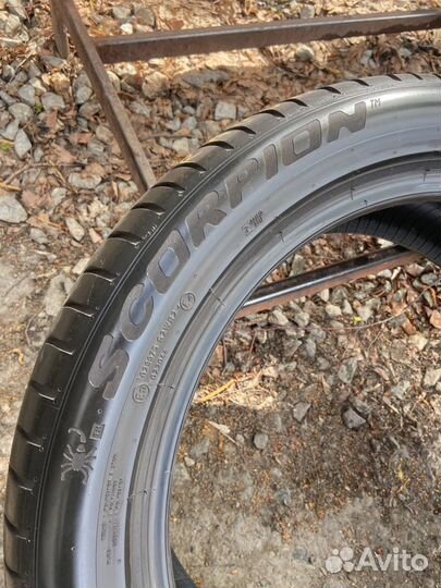 Pirelli Scorpion 255/45 R19