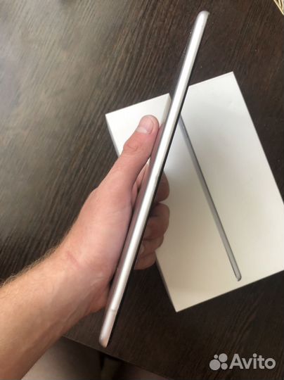 iPad mini 4 128gb wifi