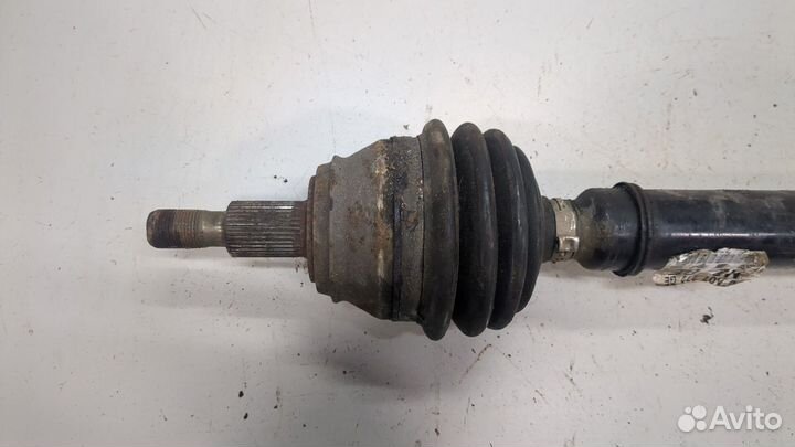 Полуось правая передняя Volkswagen Golf 4