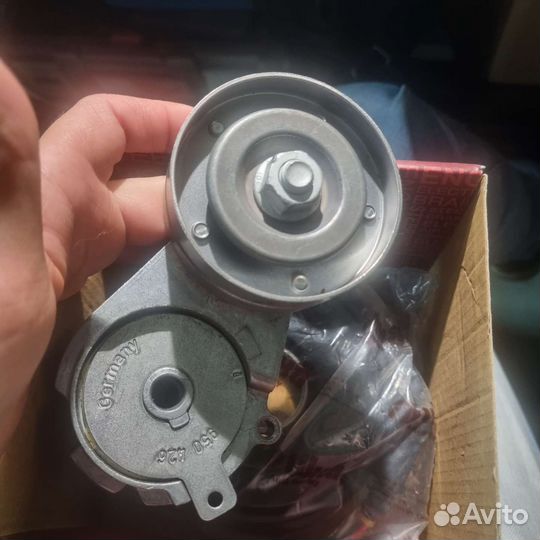 Муфта компрессора кондиционера и натяжитель