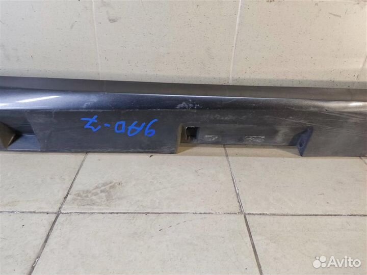 Накладка порога правого наружная Mazda 3 (BL) 2013