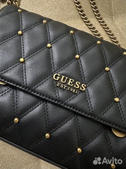 Сумка кроссбоди Guess