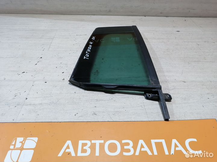 Форточка двери правая 10 Volkswаgen Tiguan Tигуaн