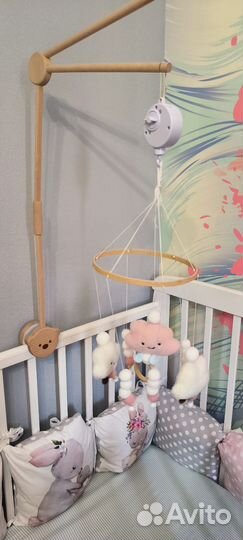 Мобиль на кроватку деревянный