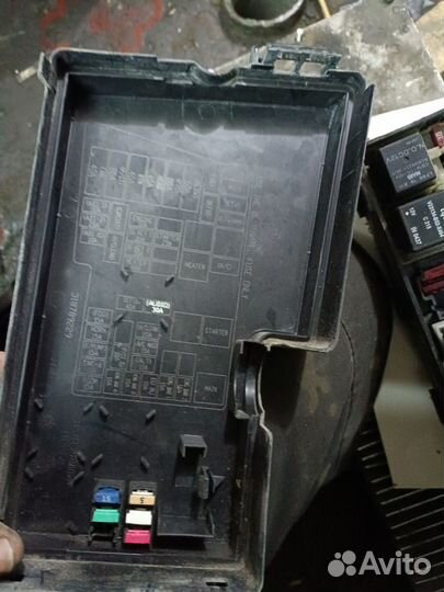 Блок предохранителей Mazda 3 BK